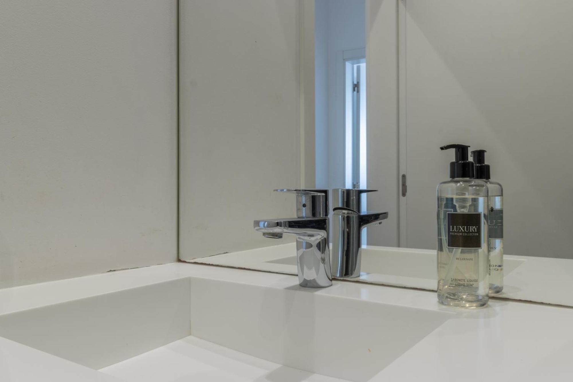 Spacious, Family Friendly 3br & 3wc. Ac/heating. Apartment *
