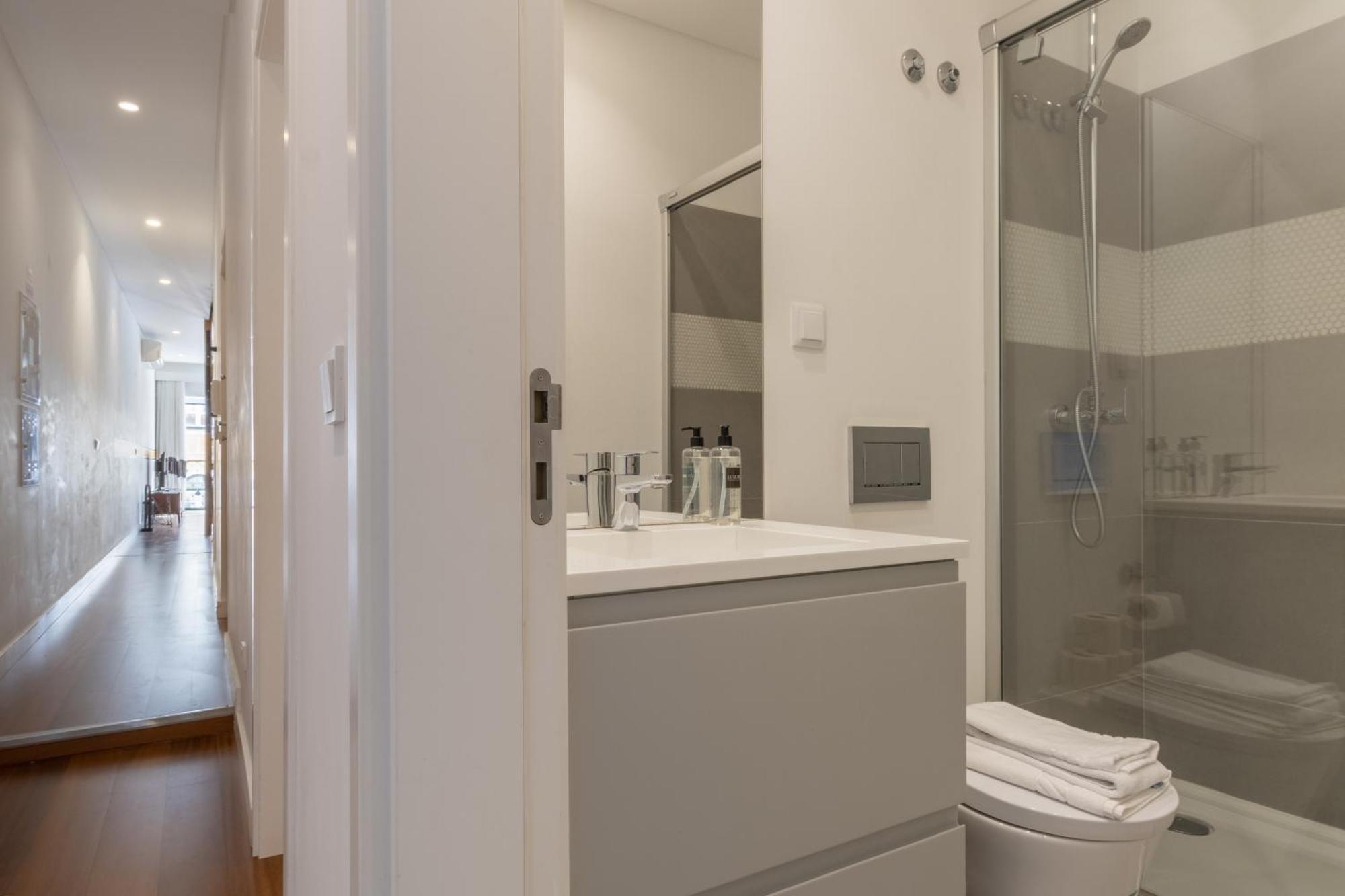 Spacious, Family Friendly 3br & 3wc. Ac/heating. Lissabon