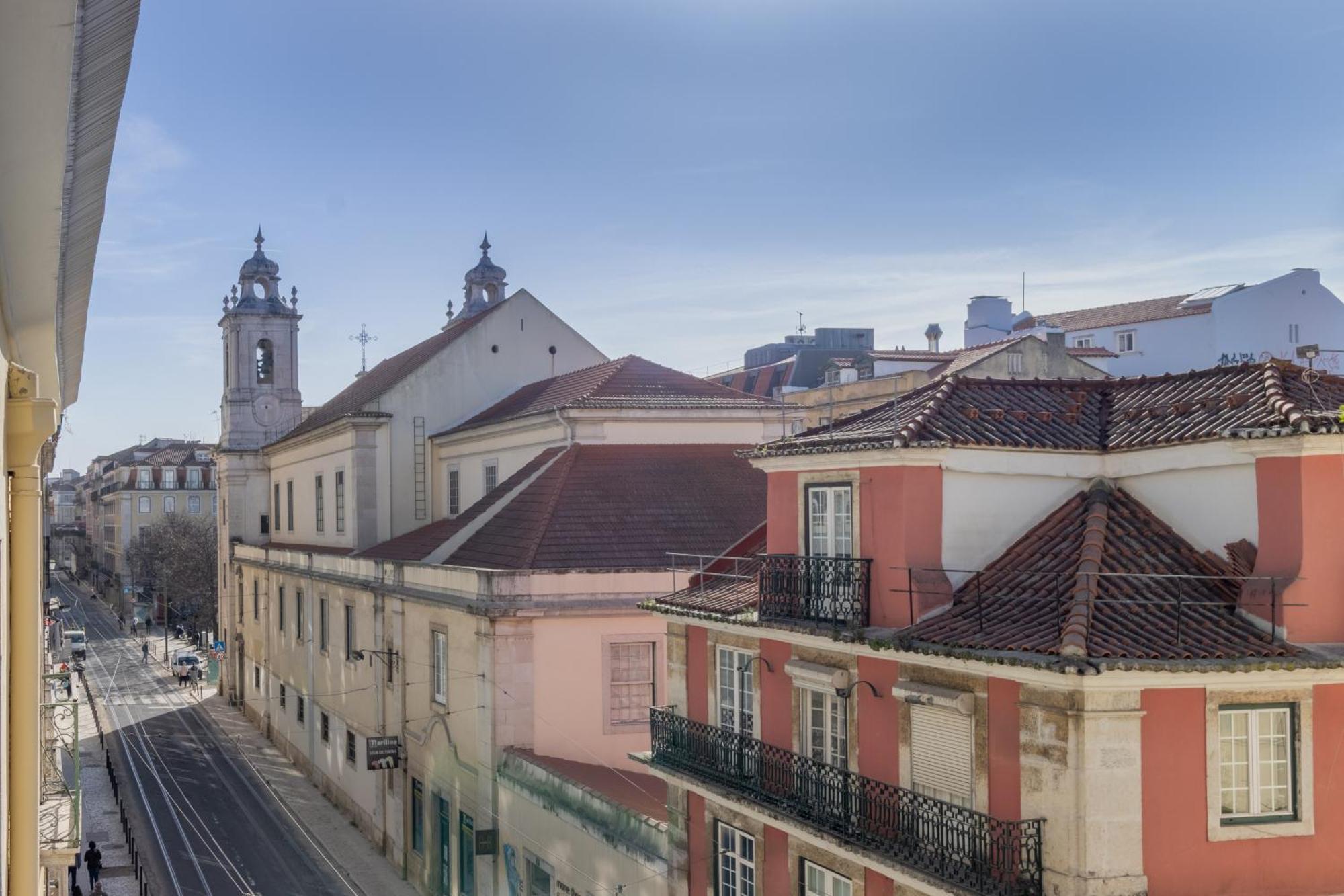 Apartment Spacious, Family Friendly 3br & 3wc. Ac/heating. *